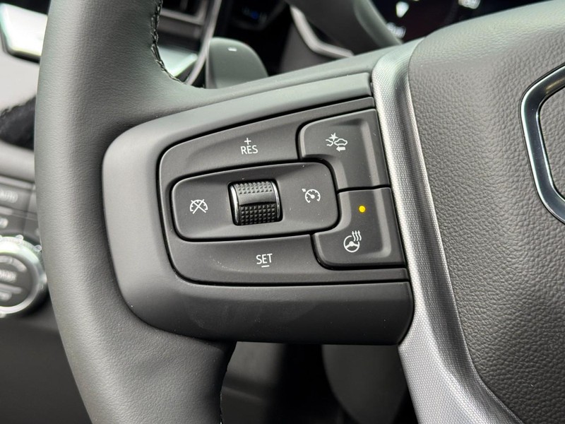 GMC Sierra 1500 Vehicle Image 10