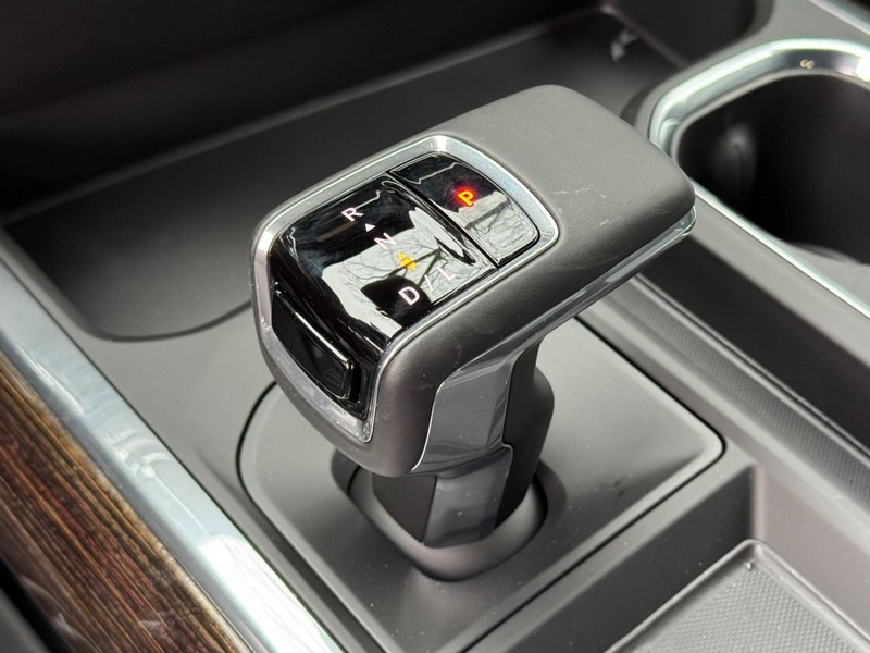 GMC Sierra 1500 Vehicle Image 12