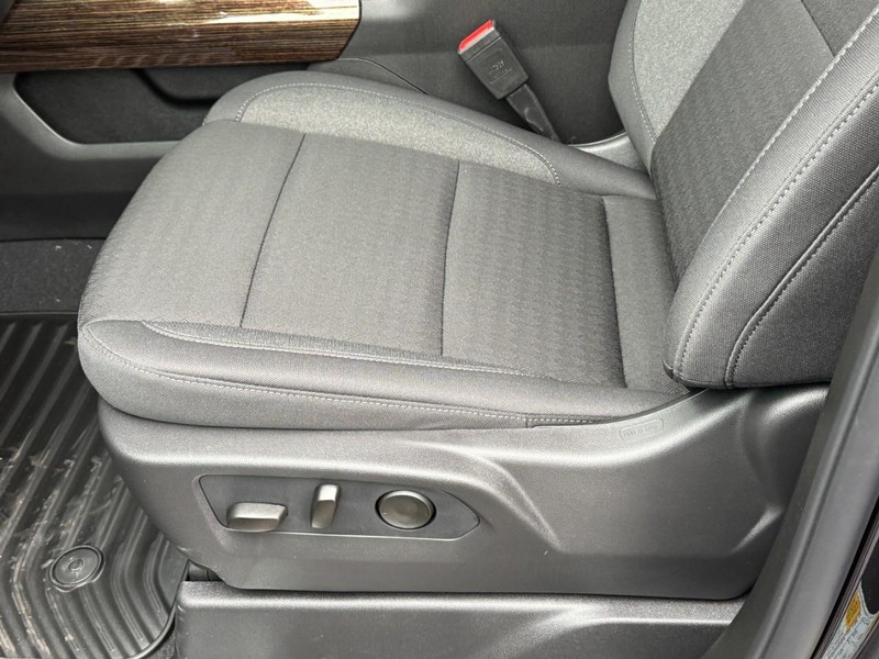 GMC Sierra 1500 Vehicle Image 15