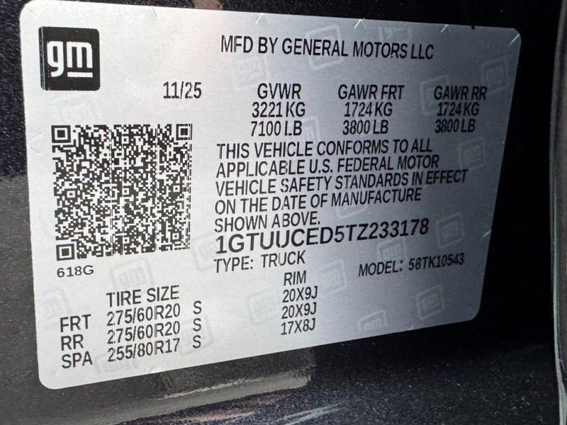 GMC Sierra 1500 Vehicle Image 16