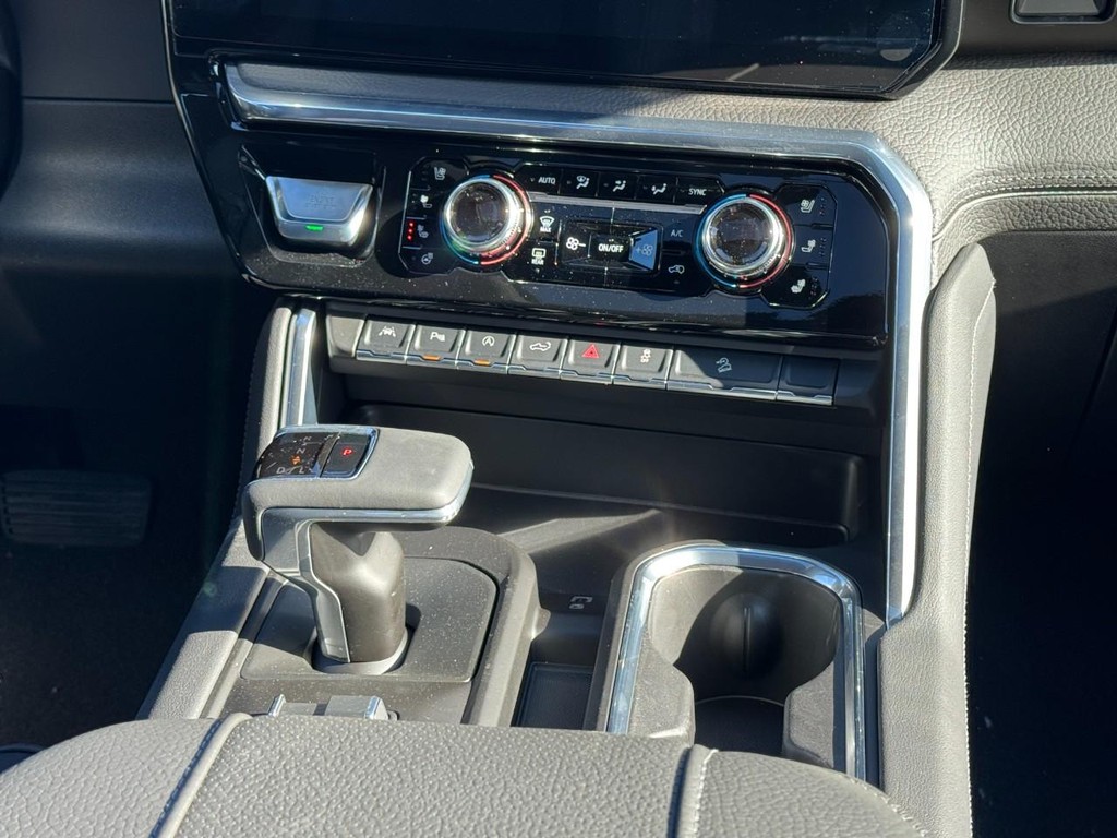 GMC Sierra 1500 Vehicle Image 09