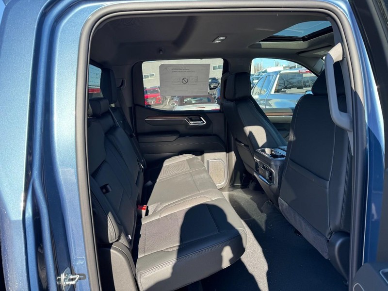 GMC Sierra 1500 Vehicle Image 05