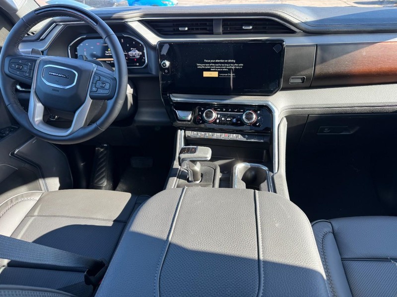 GMC Sierra 1500 Vehicle Image 06