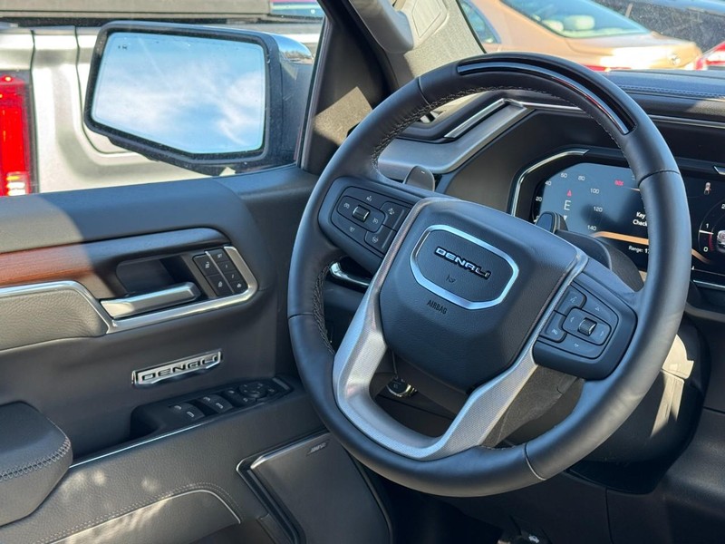 GMC Sierra 1500 Vehicle Image 07