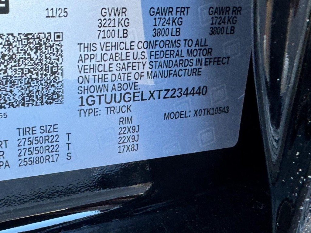 GMC Sierra 1500 Vehicle Image 16