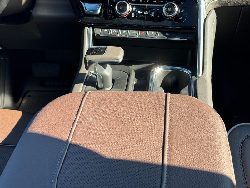 GMC Sierra 1500 Vehicle Image 09