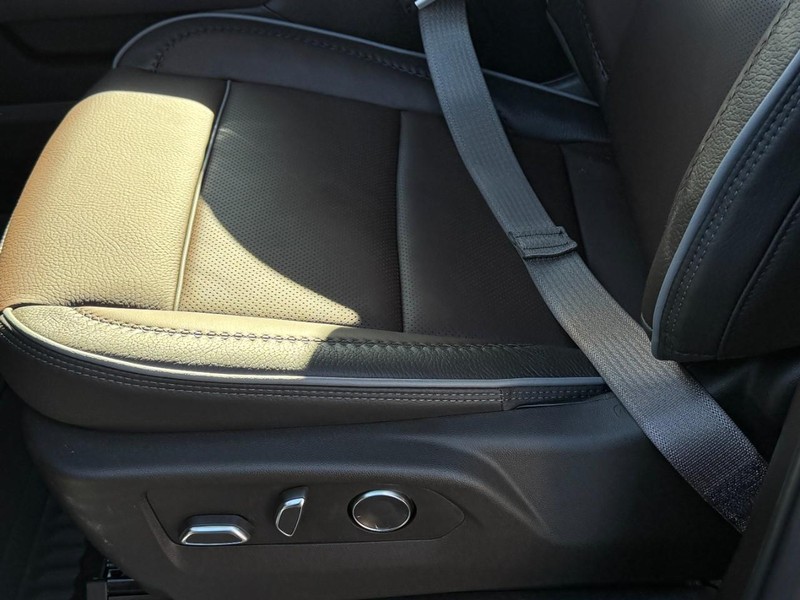 GMC Sierra 1500 Vehicle Image 15