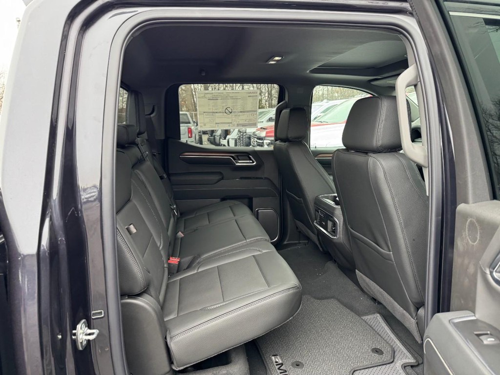 GMC Sierra 1500 Vehicle Image 05