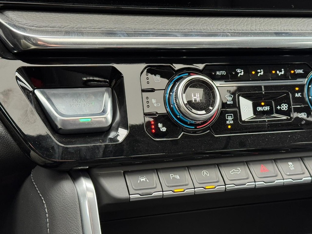 GMC Sierra 1500 Vehicle Image 15