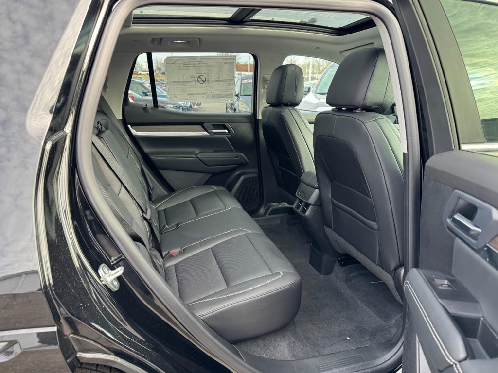 GMC Terrain Vehicle Image 05