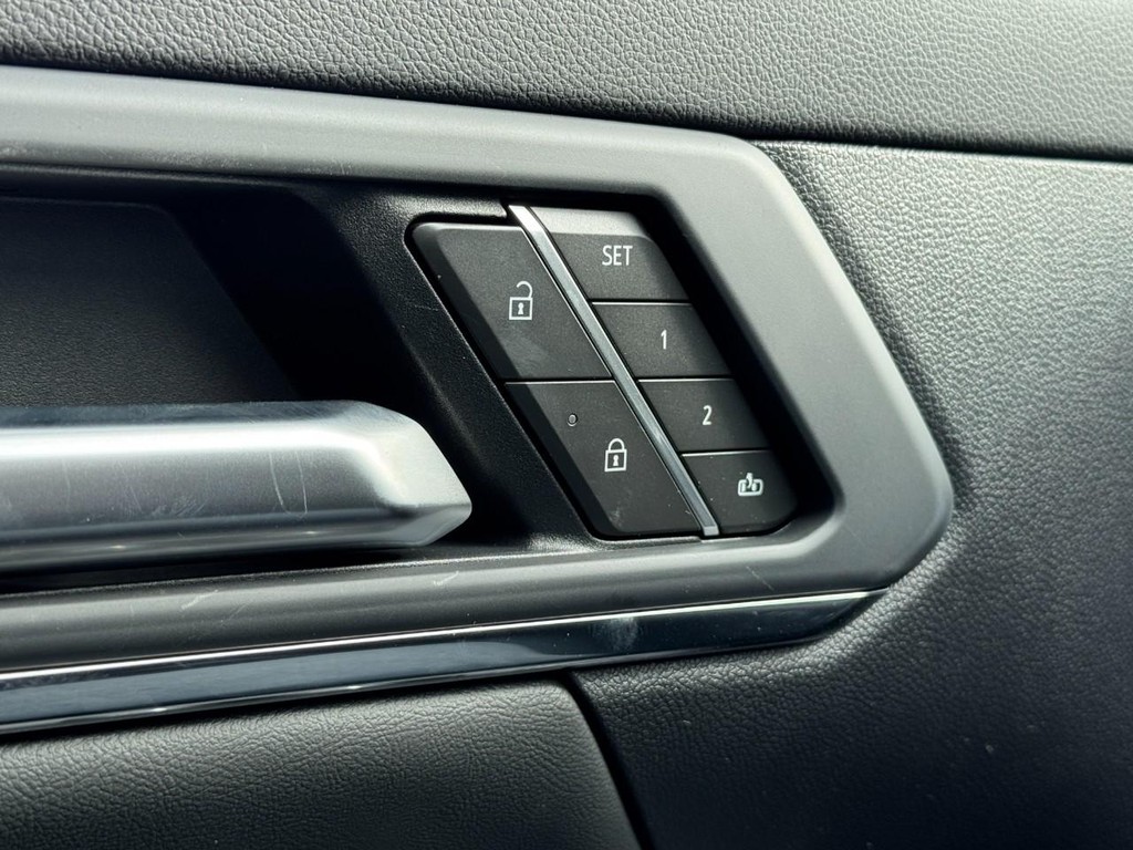 GMC Terrain Vehicle Image 10