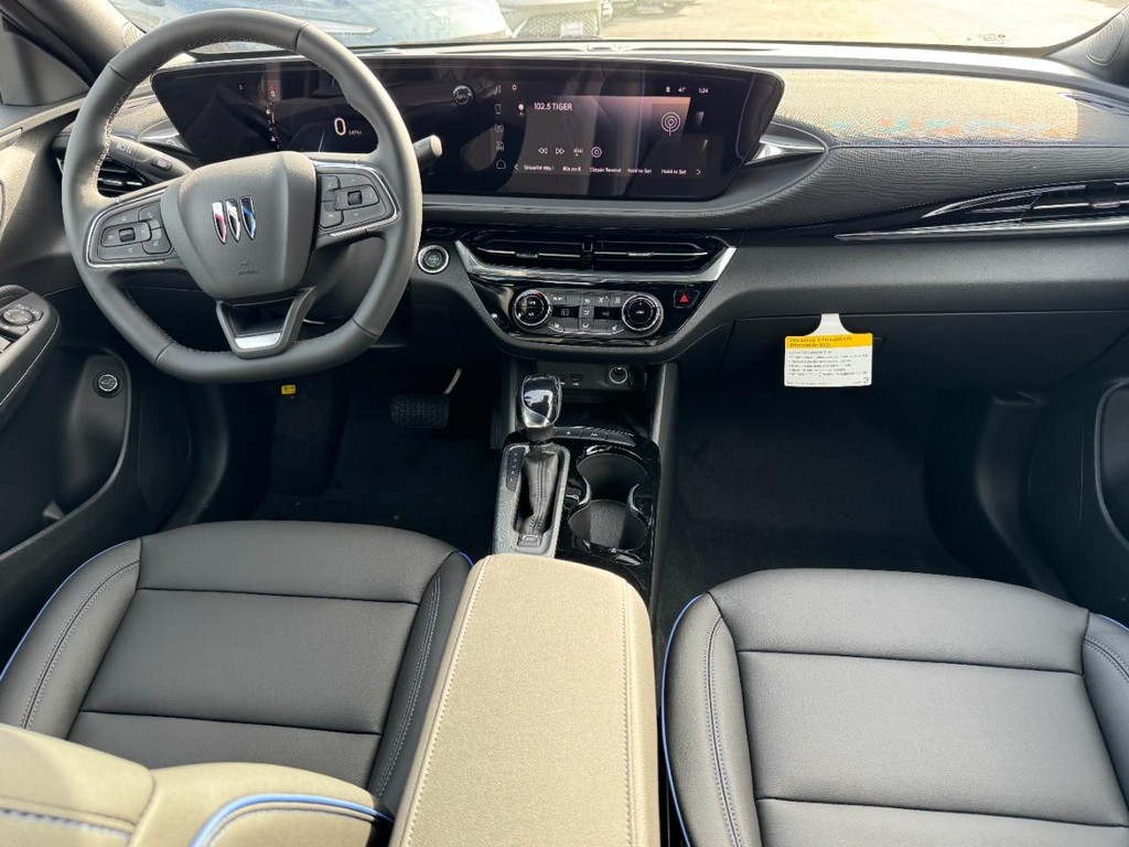 Buick Envista Vehicle Image 06