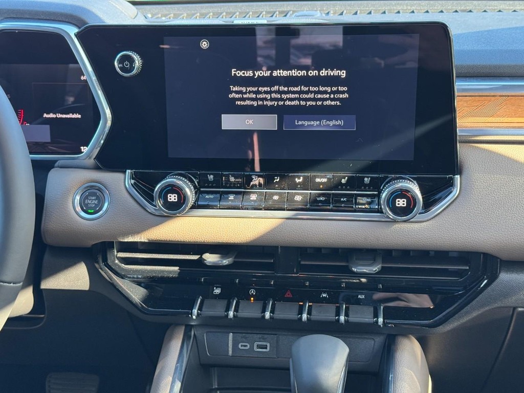 GMC Canyon Vehicle Image 08