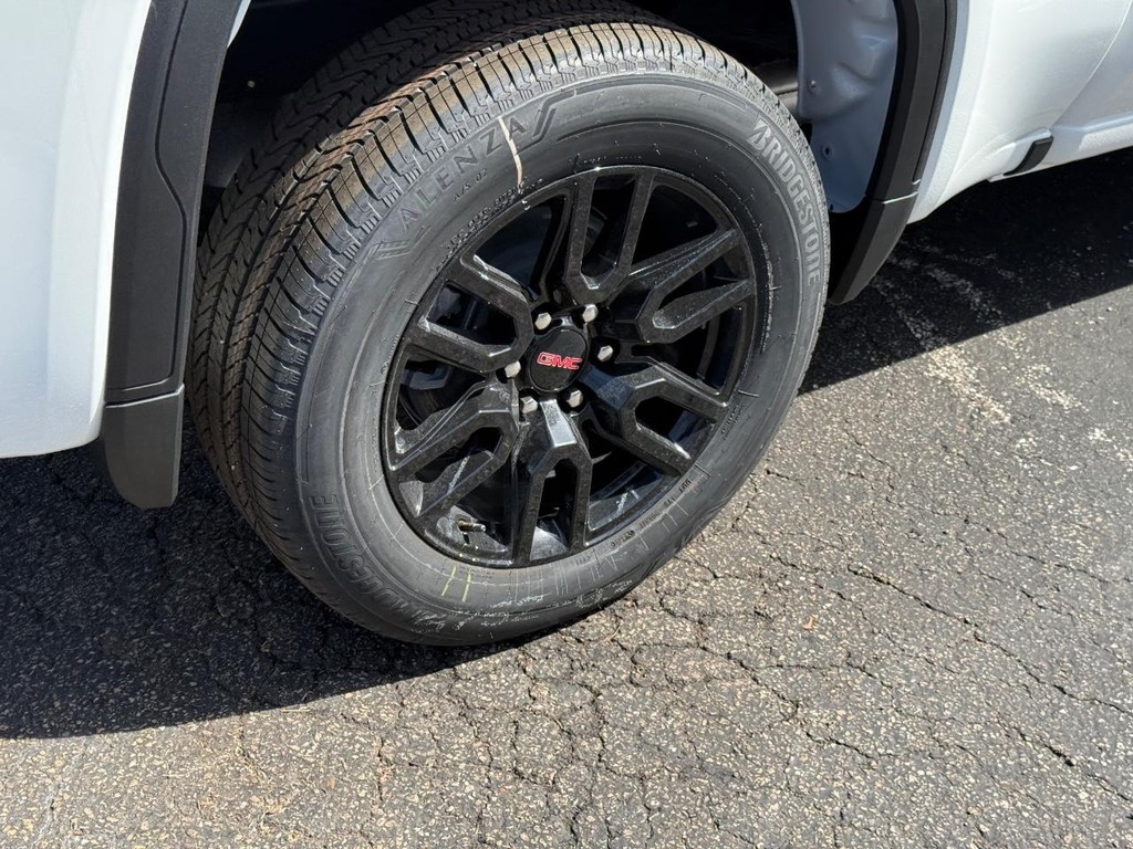 GMC Sierra 1500 Vehicle Image 04