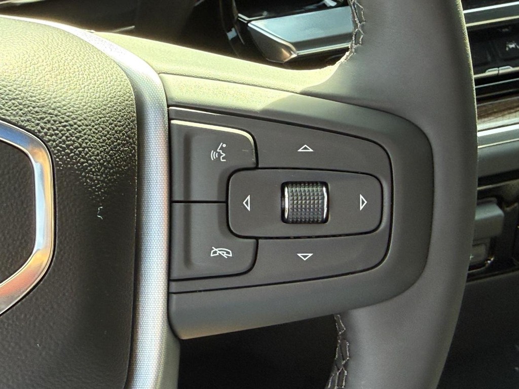 GMC Sierra 1500 Vehicle Image 13