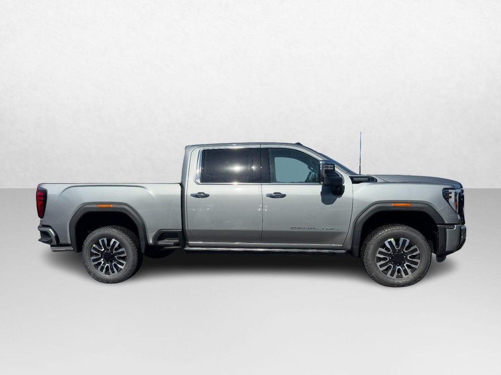 GMC Sierra 2500HD Vehicle Image 02