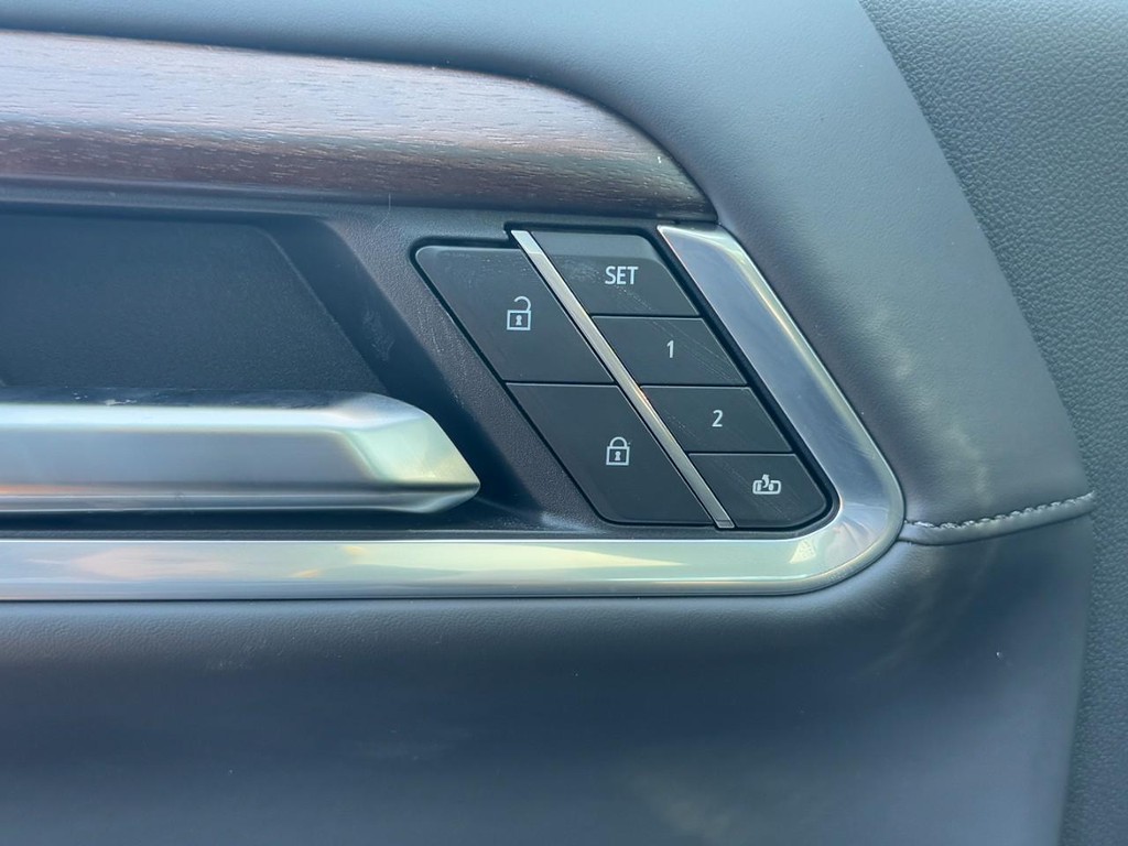 GMC Sierra 2500HD Vehicle Image 10