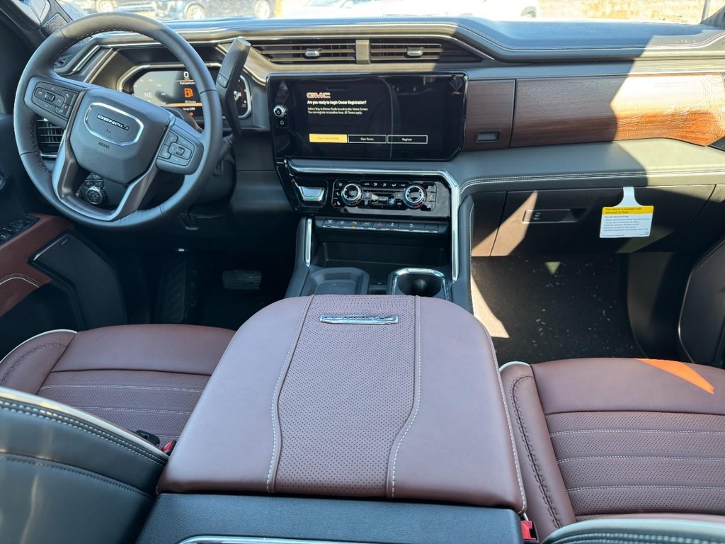 GMC Sierra 2500HD Vehicle Image 06