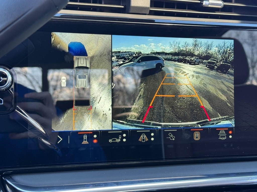 GMC Sierra 2500HD Vehicle Image 14