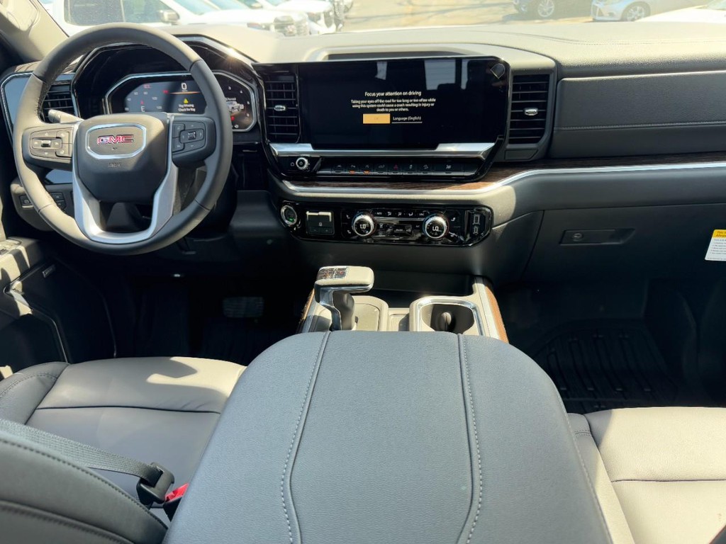 GMC Sierra 1500 Vehicle Image 06