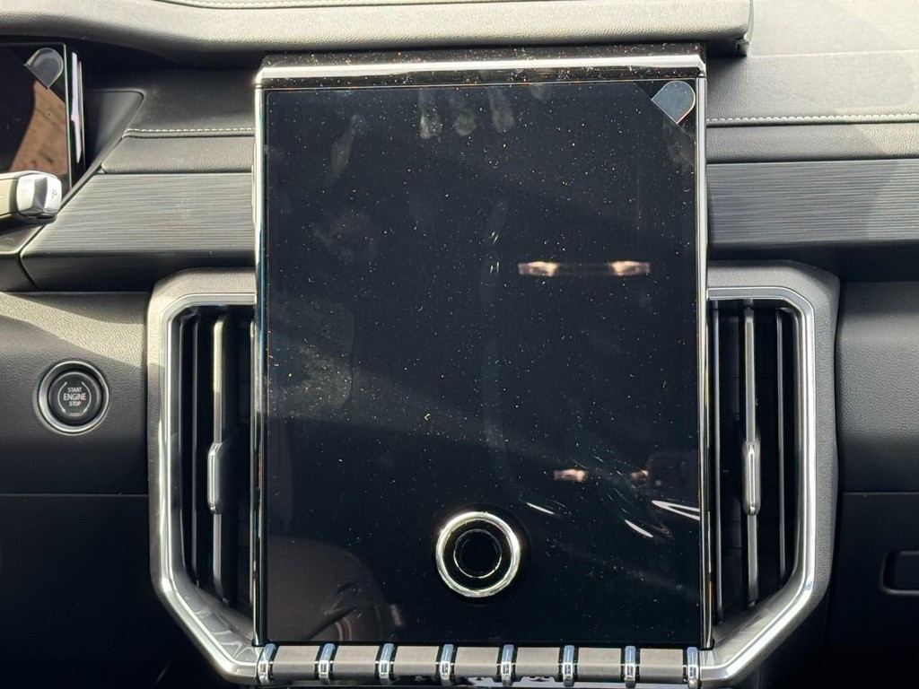 GMC Acadia Vehicle Image 09