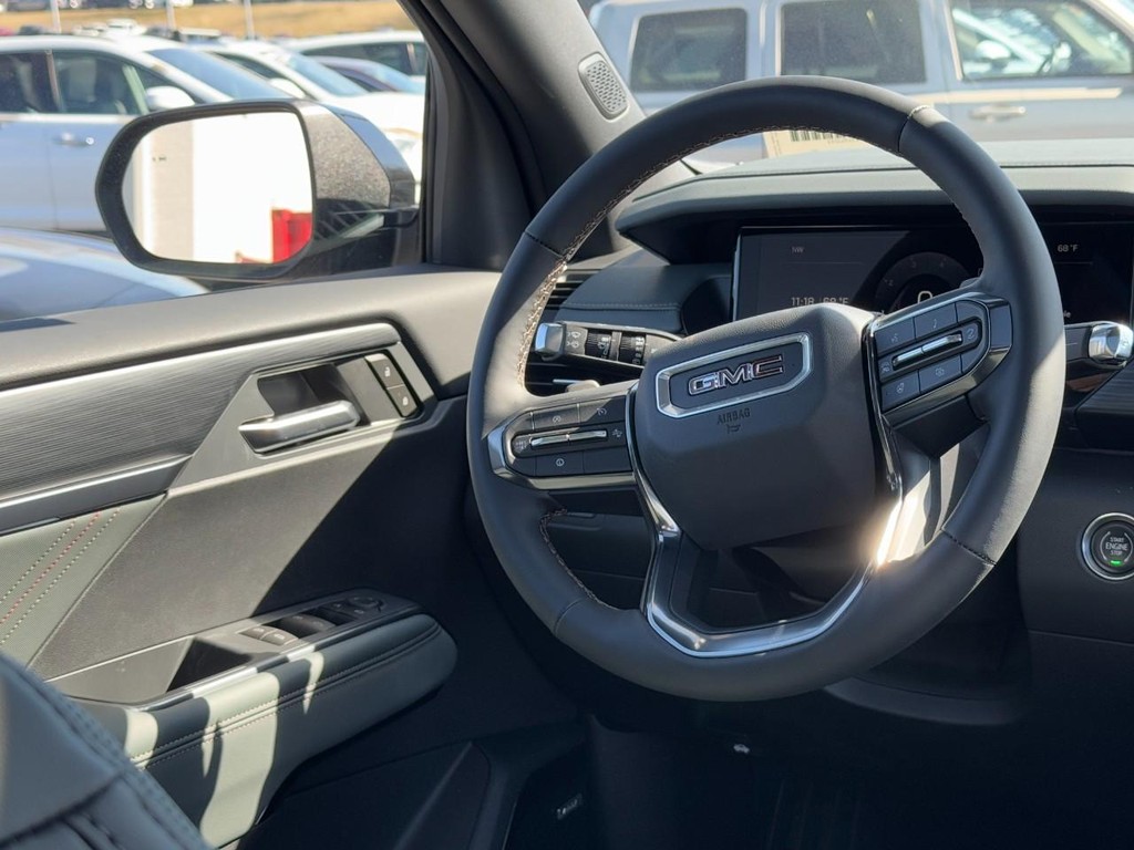 GMC Acadia Vehicle Image 08