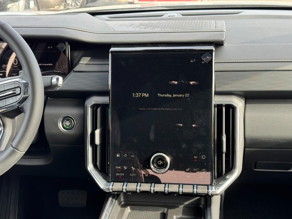 GMC Acadia Vehicle Image 09