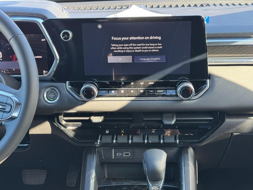 GMC Canyon Vehicle Image 08