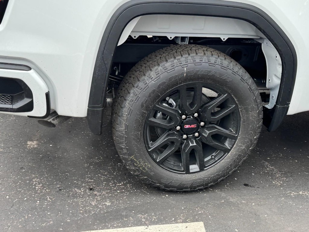 GMC Sierra 1500 Vehicle Image 04