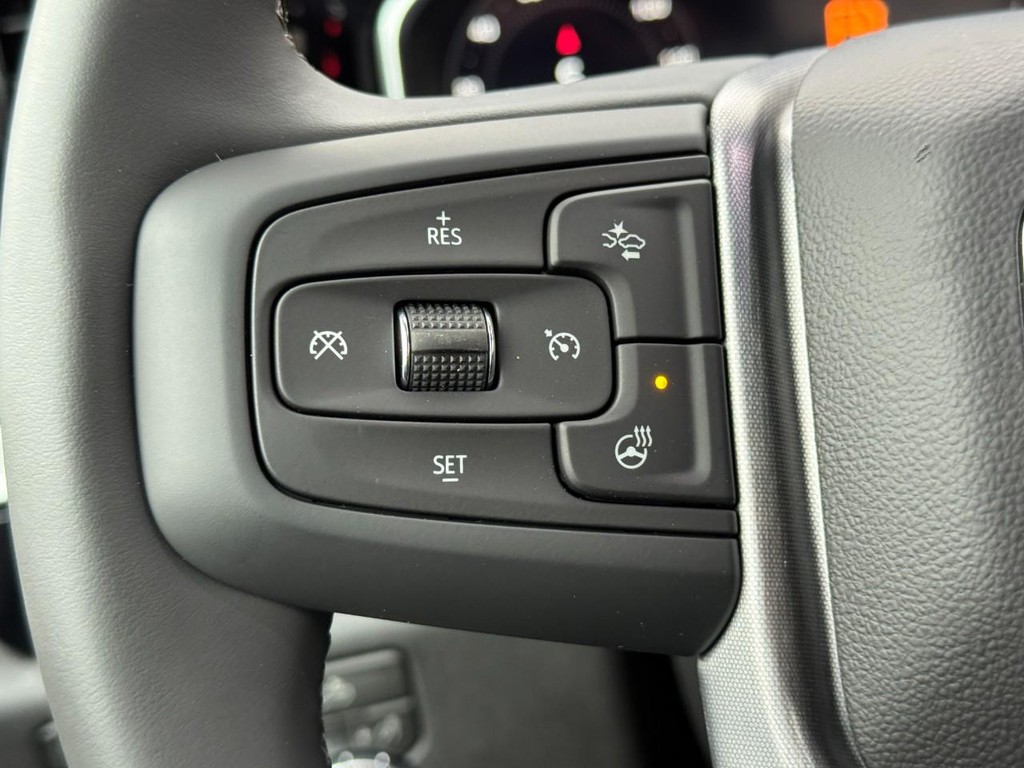 GMC Sierra 1500 Vehicle Image 10