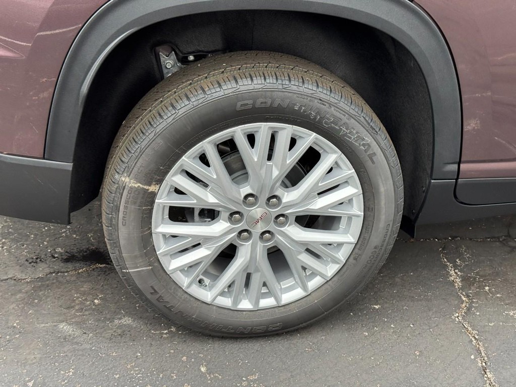 GMC Acadia Vehicle Image 04