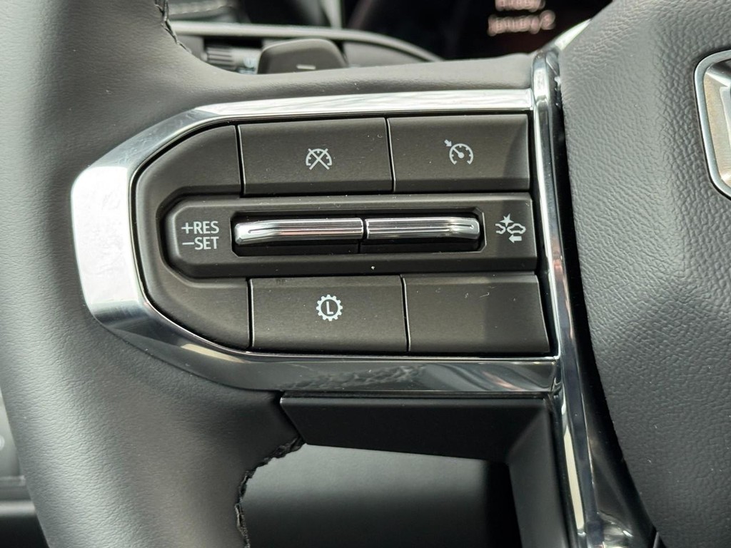 GMC Acadia Vehicle Image 10