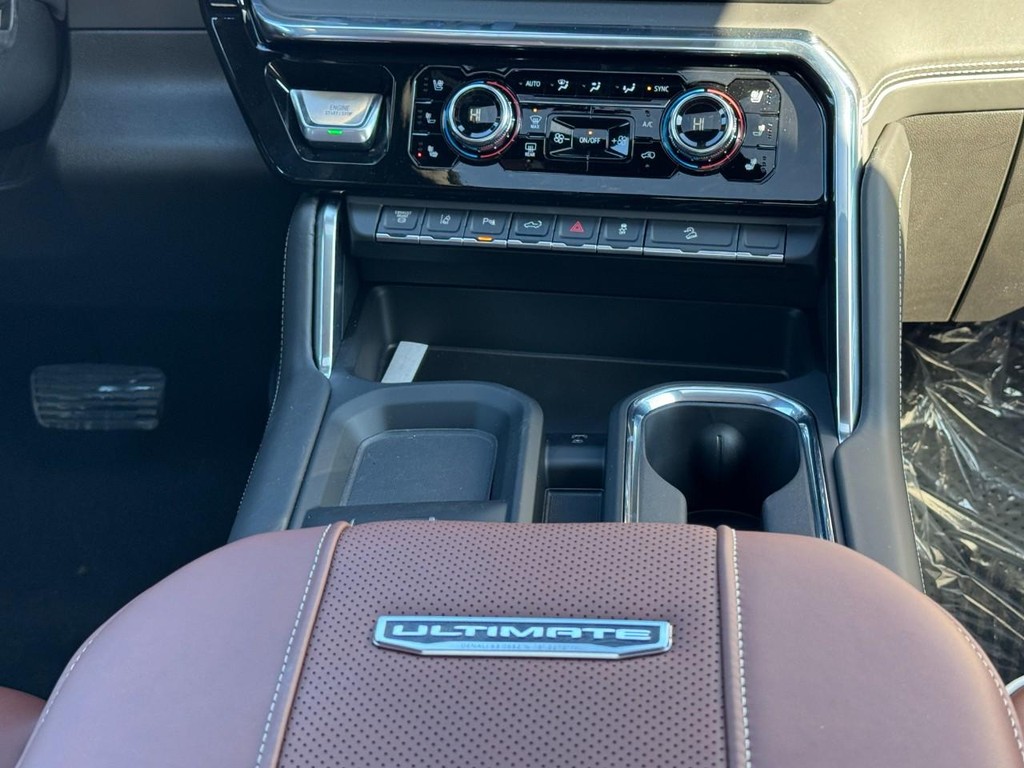 GMC Sierra 2500HD Vehicle Image 09