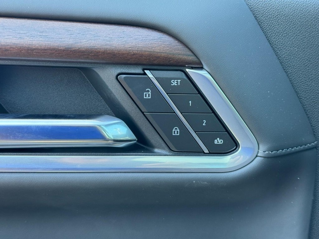 GMC Sierra 2500HD Vehicle Image 10