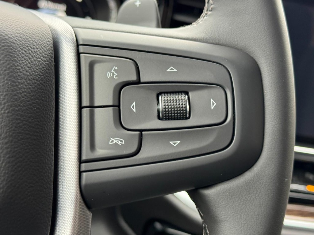 GMC Sierra 1500 Vehicle Image 11