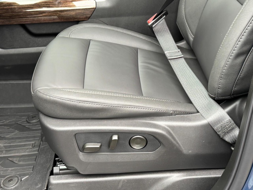 GMC Sierra 1500 Vehicle Image 15