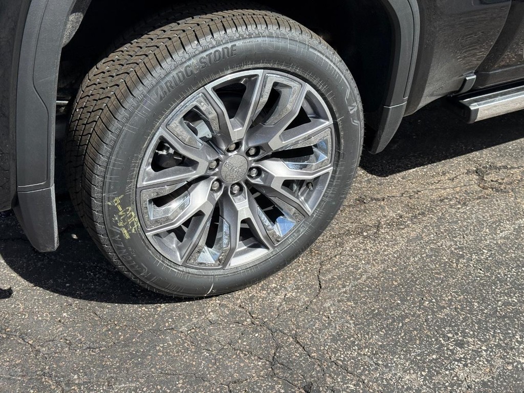 GMC Sierra 1500 Vehicle Image 04