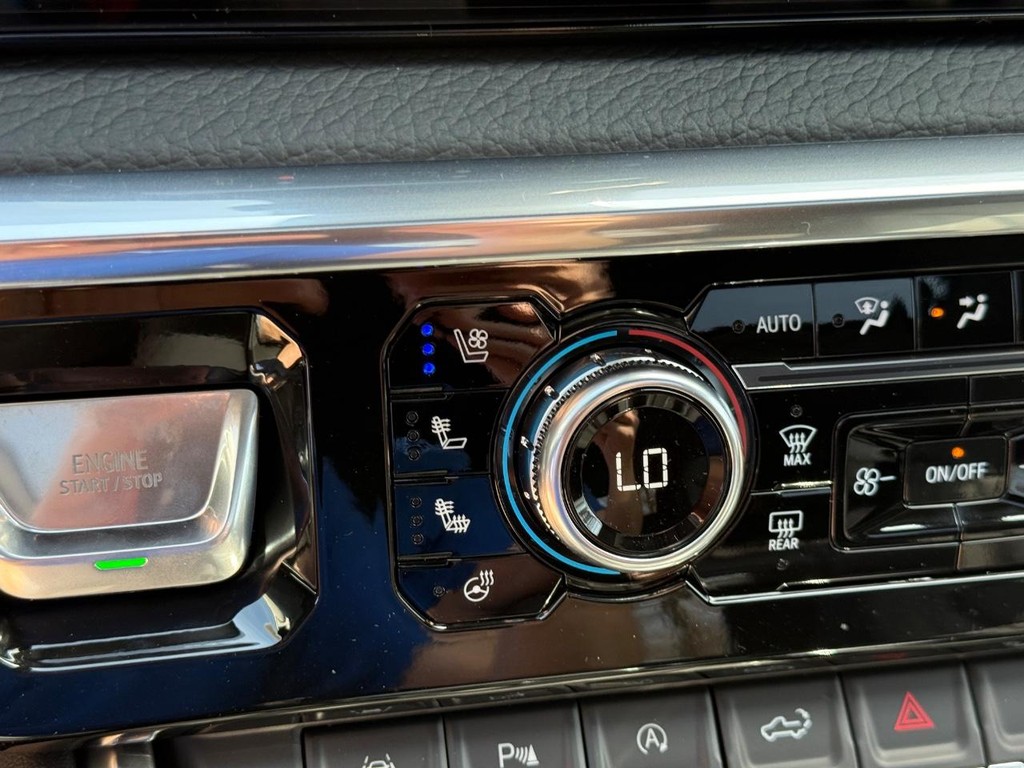 GMC Sierra 1500 Vehicle Image 17