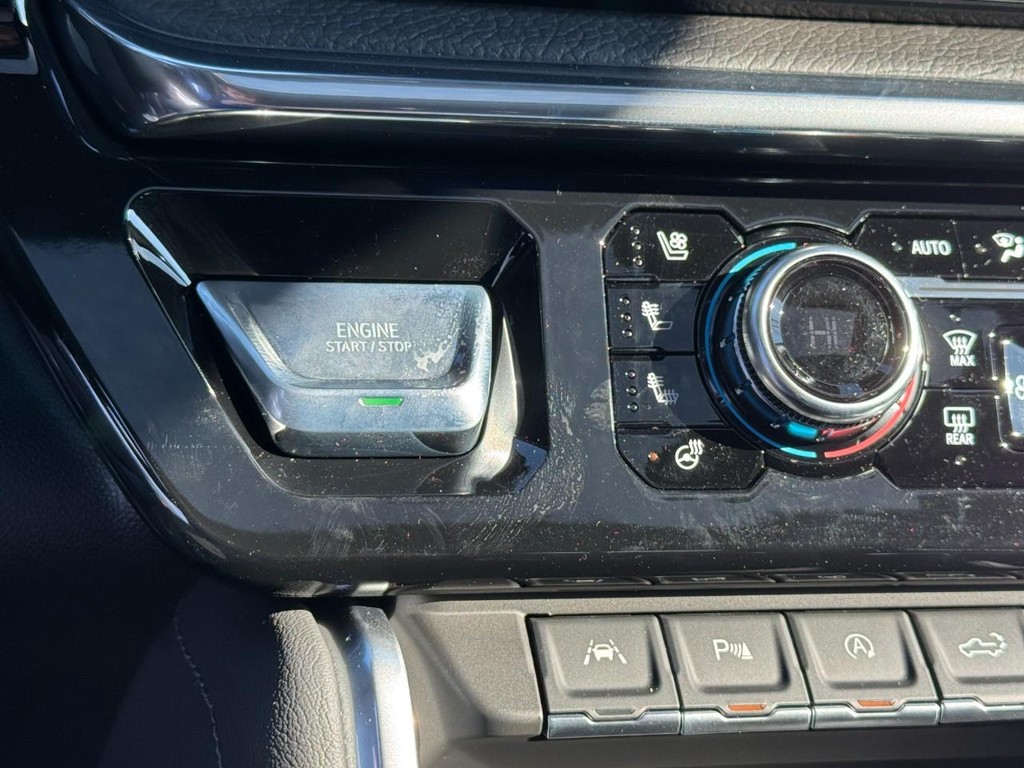 GMC Sierra 1500 Vehicle Image 13