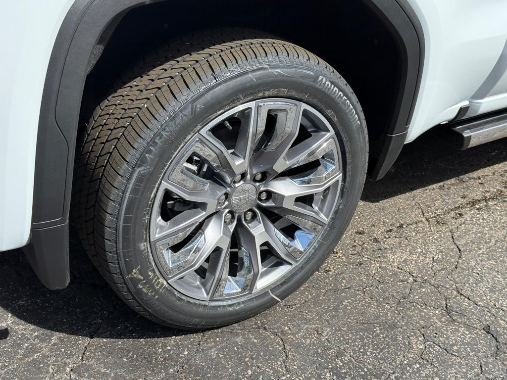 GMC Sierra 1500 Vehicle Image 04