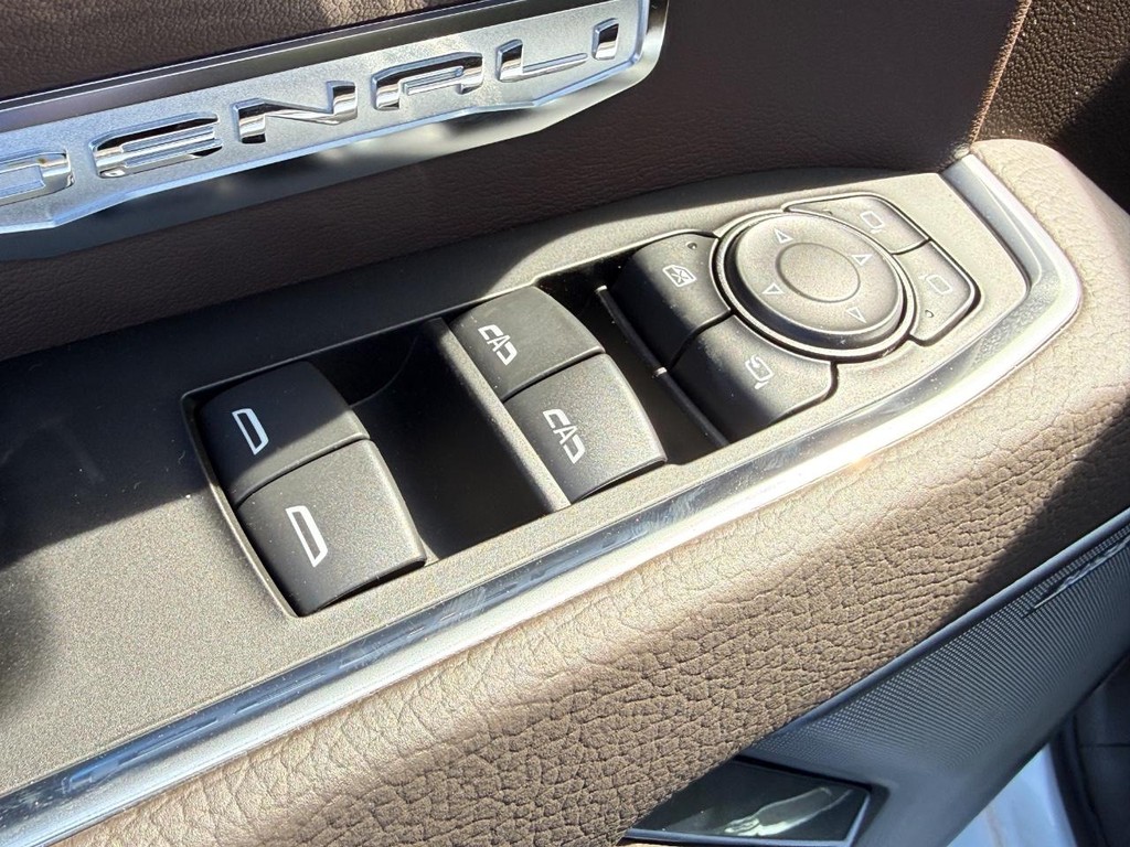 GMC Sierra 1500 Vehicle Image 09