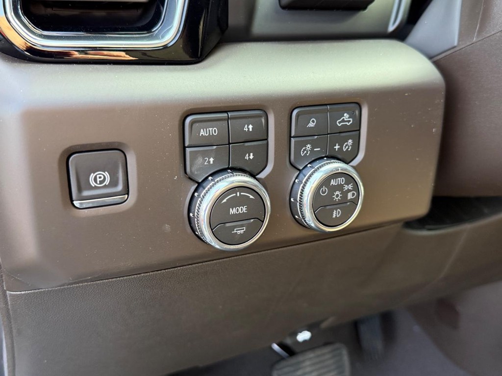 GMC Sierra 1500 Vehicle Image 13