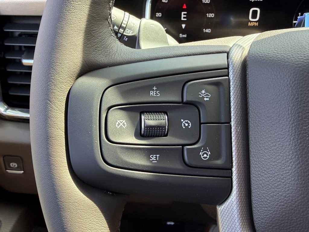 GMC Sierra 1500 Vehicle Image 14