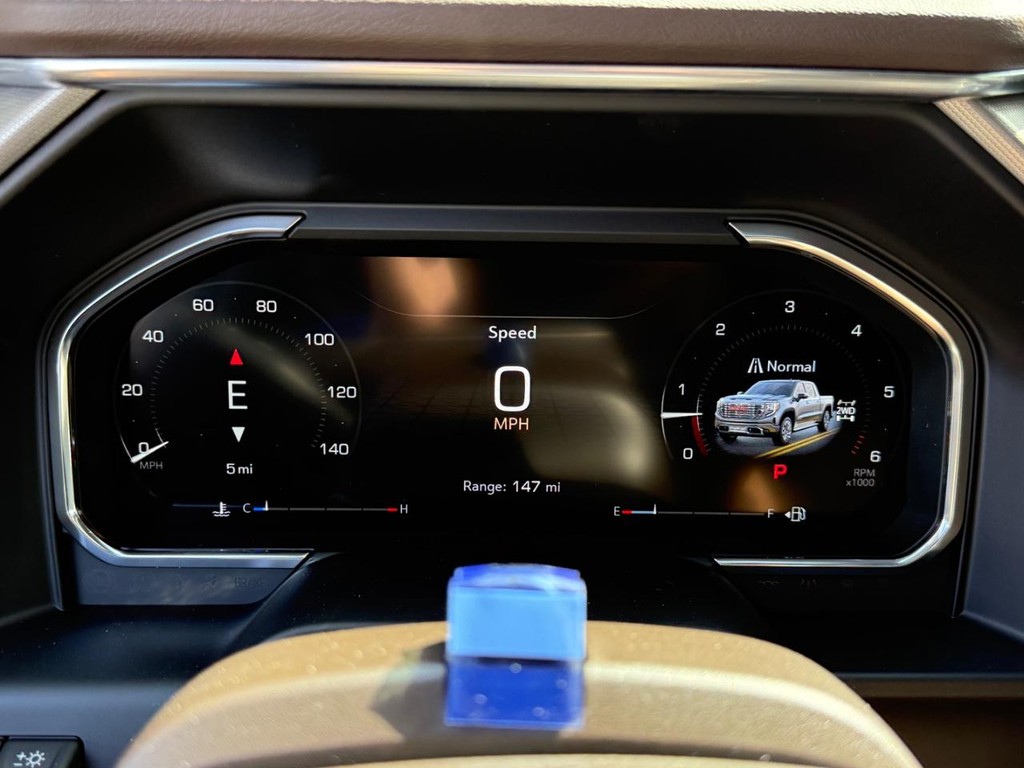 GMC Sierra 1500 Vehicle Image 16