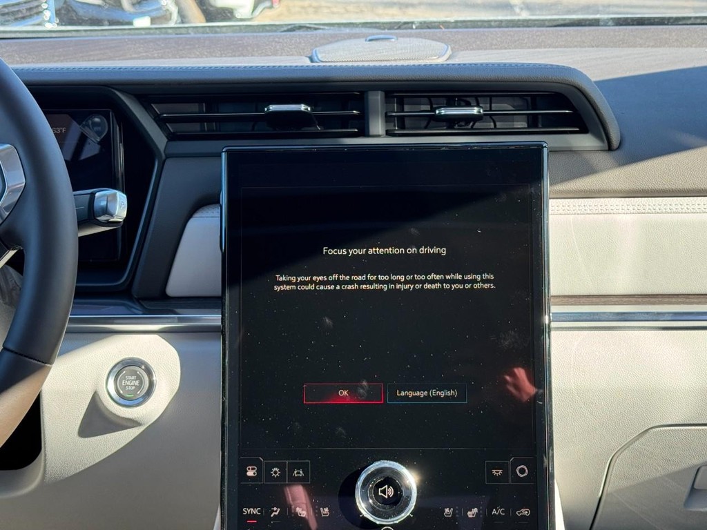 GMC Terrain Vehicle Image 08