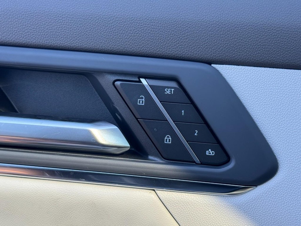 GMC Terrain Vehicle Image 10