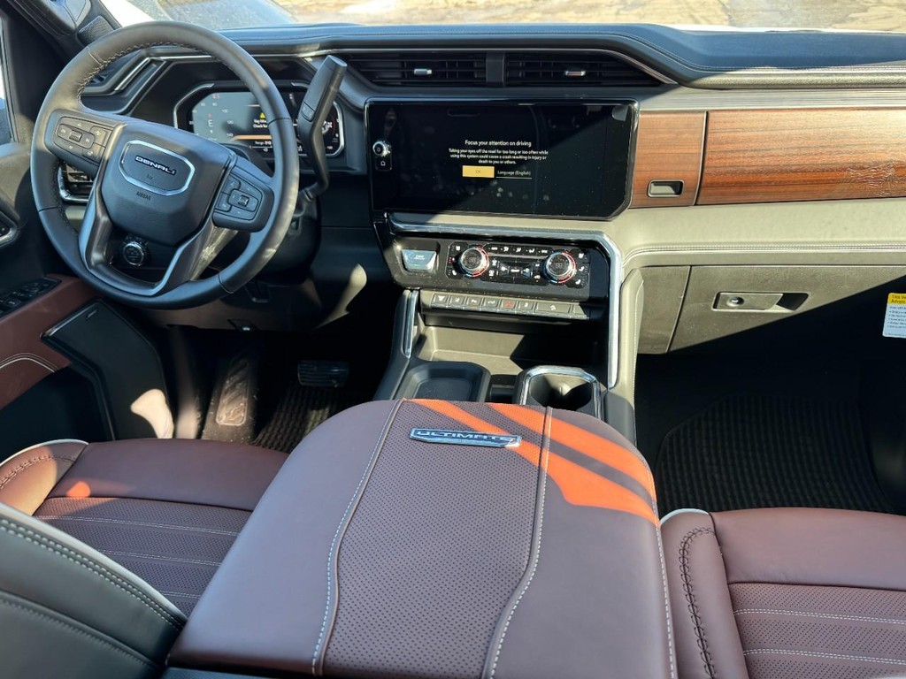 GMC Sierra 2500HD Vehicle Image 06