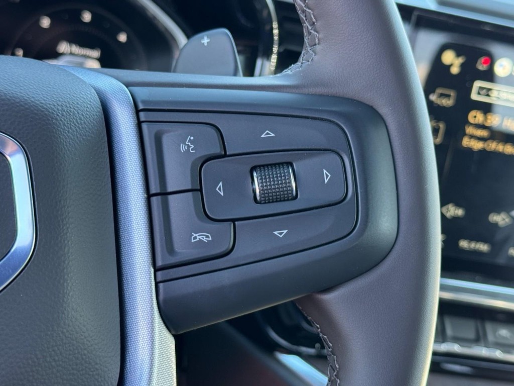 GMC Sierra 1500 Vehicle Image 12