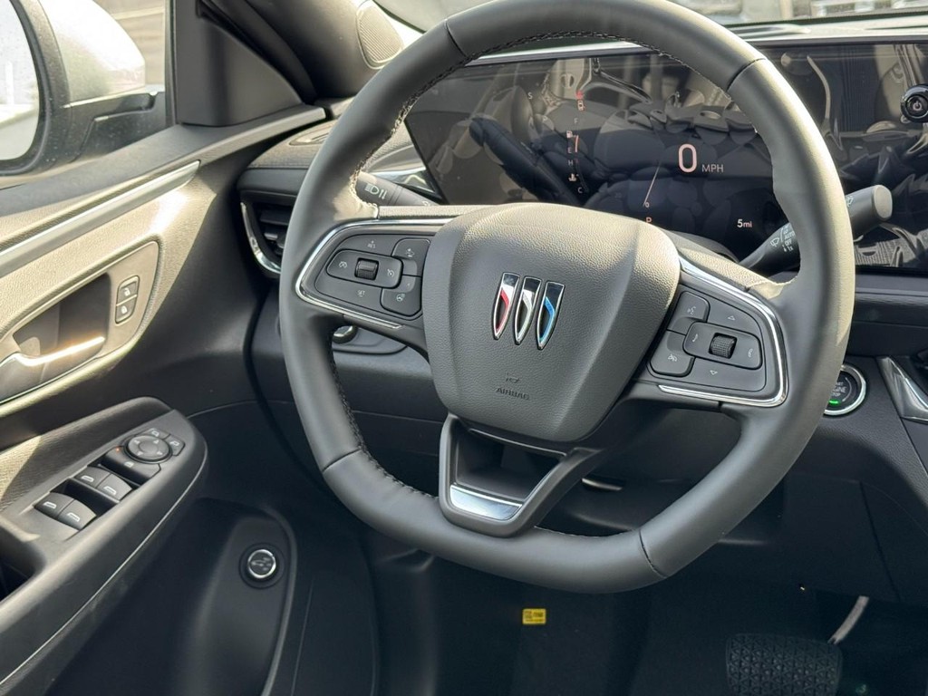 Buick Envista Vehicle Image 07