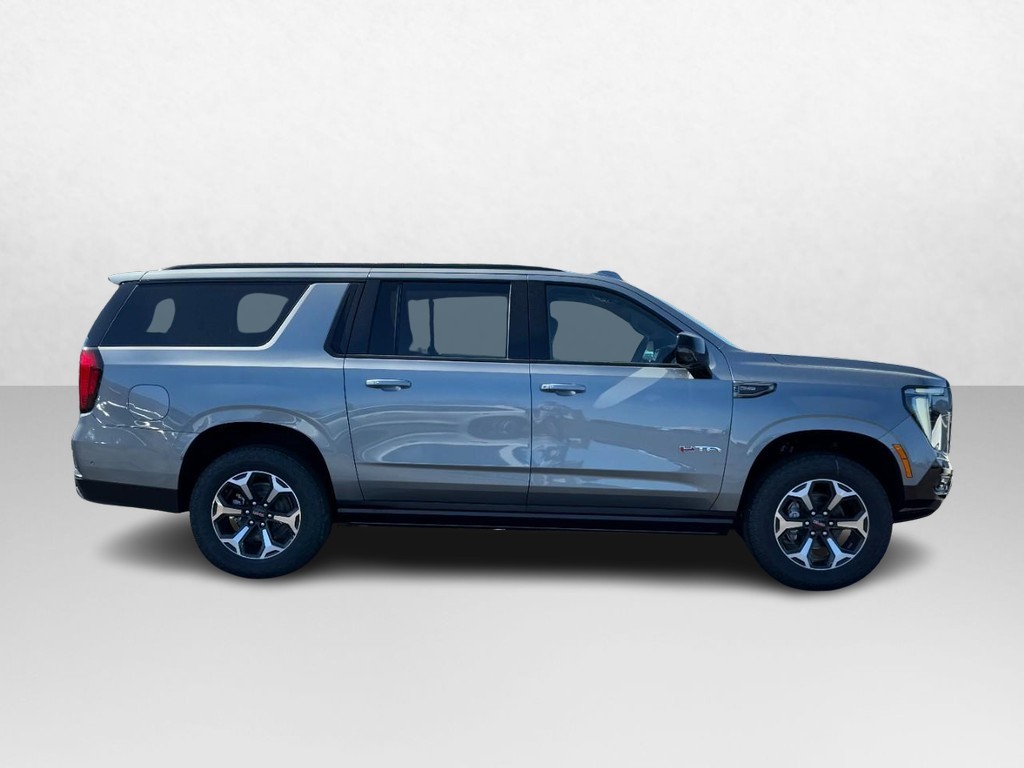 GMC Yukon XL Vehicle Image 02